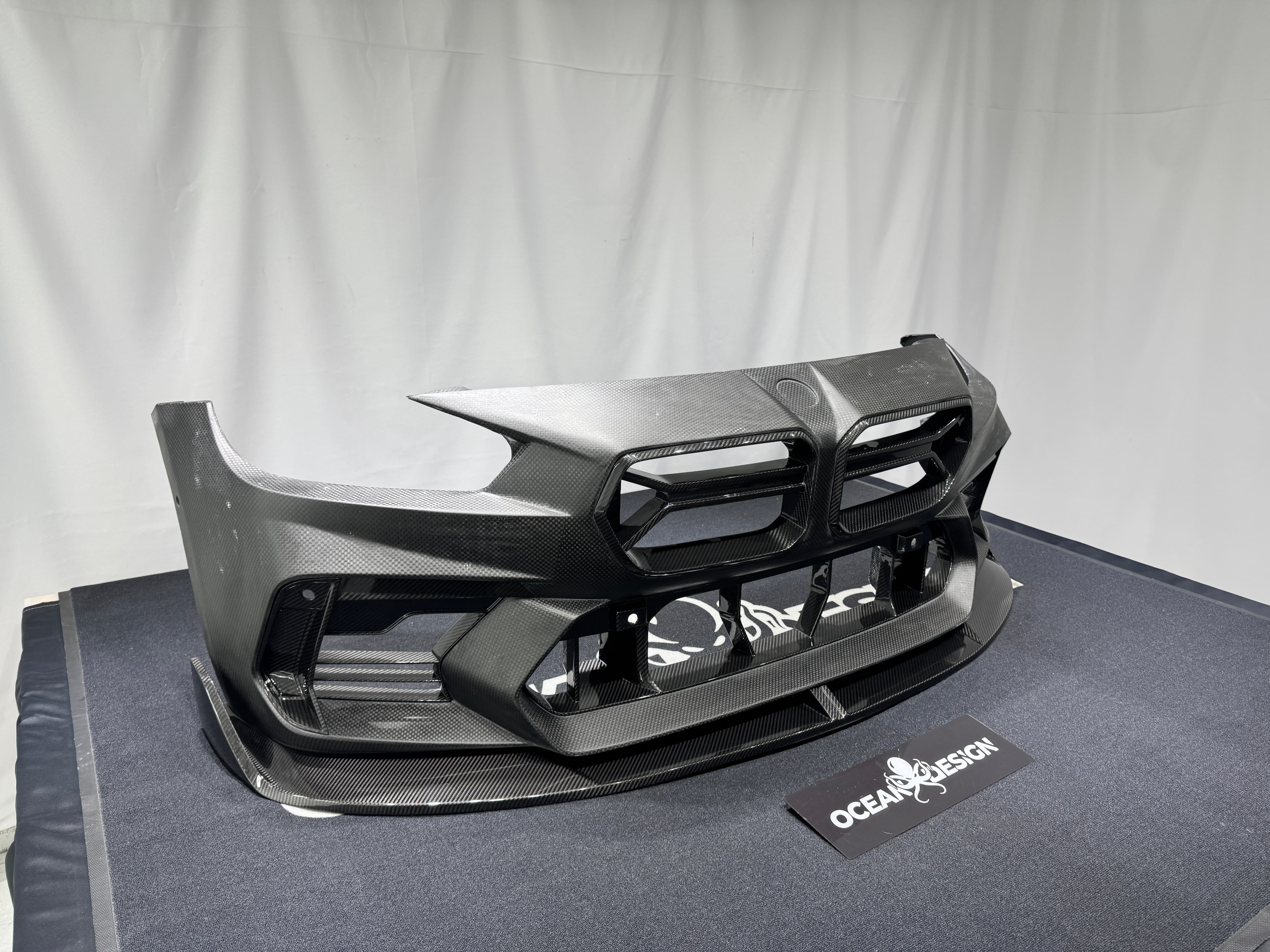 BMW G87 M2 AR V2 Style Dry Carbon Parts - styling view