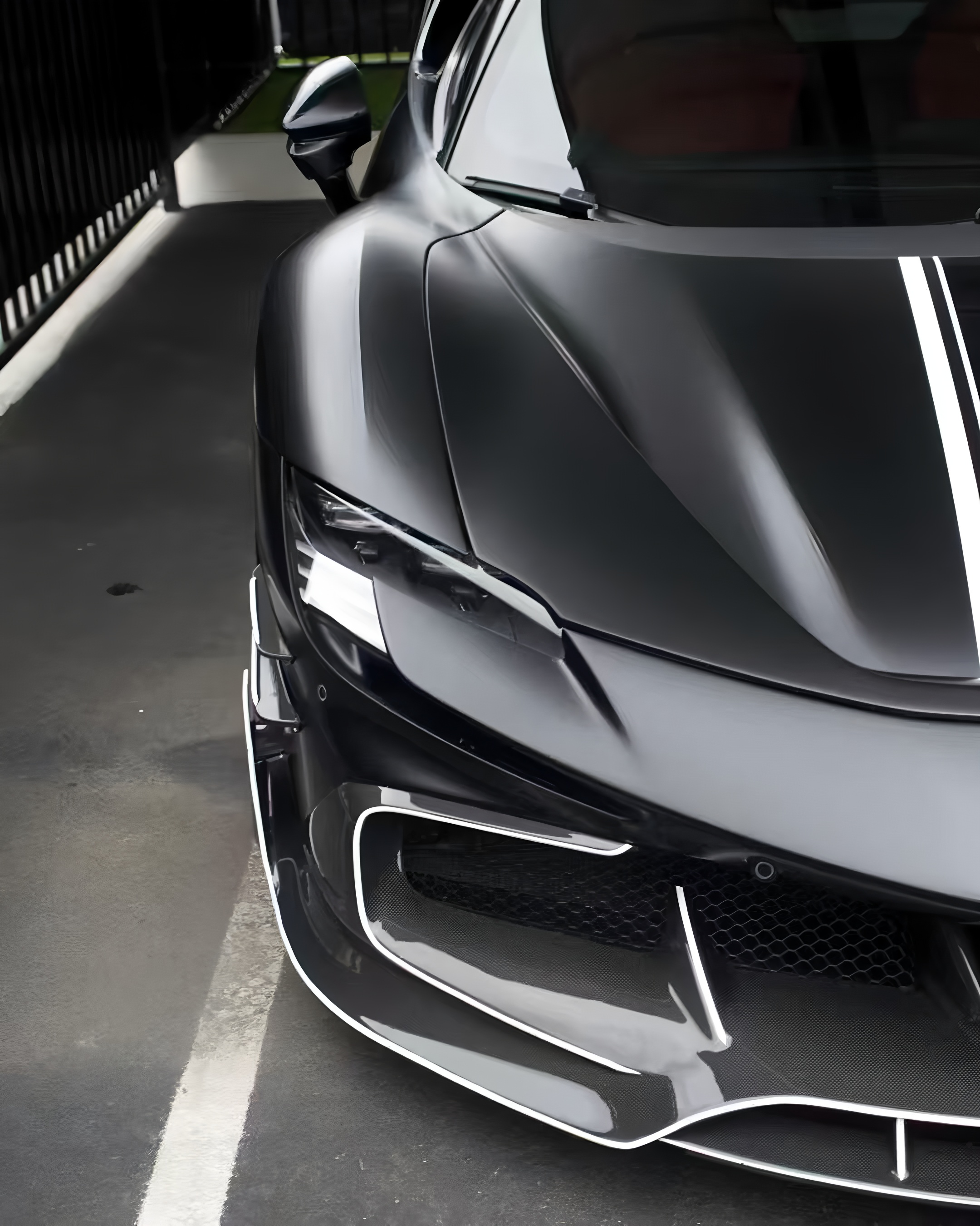 Ferrari SF90 M Style Dry Carbon Parts - styling view
