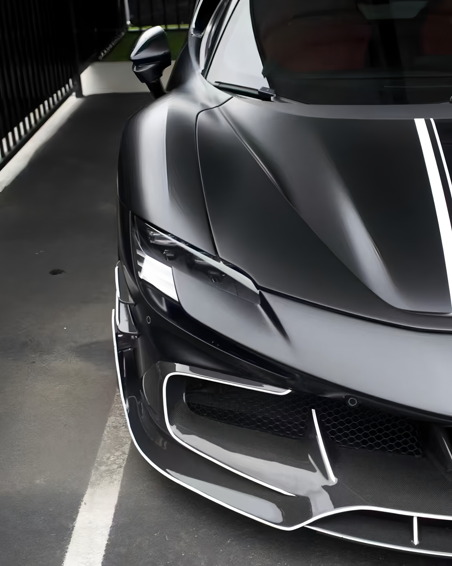 Ferrari SF90 M Style Dry Carbon Parts - styling view