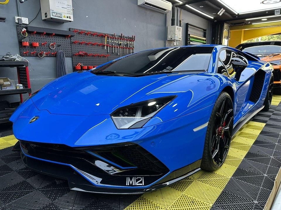 Lamborghini LP740 OEM Style Parts - styling view