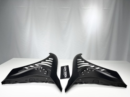 BMW G80 M3/G82 M4 Ocean Design Dry Carbon Shark-Fin Fenders - styling view