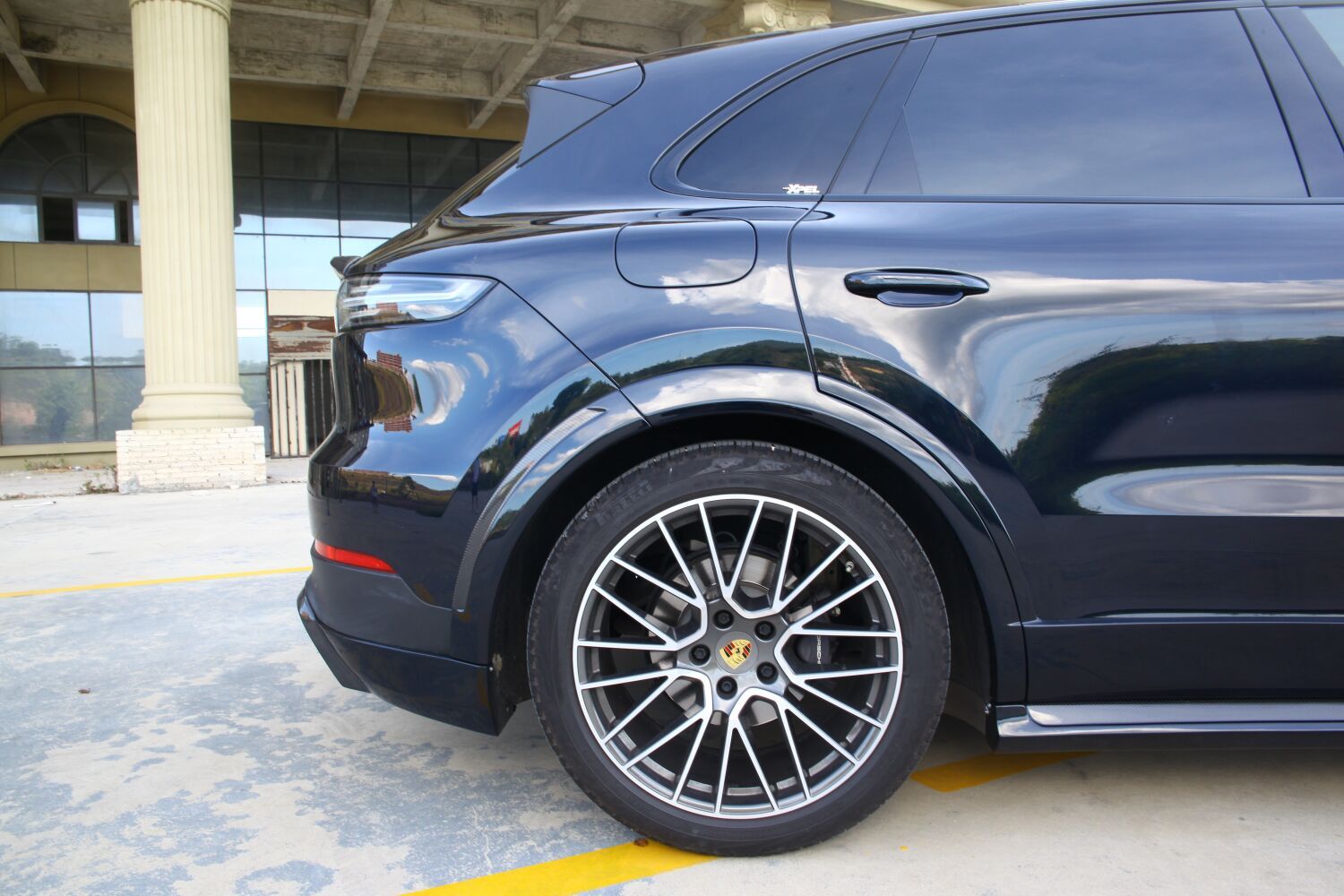 Porsche Cayenne OD Style Carbon Fiber Parts - styling view