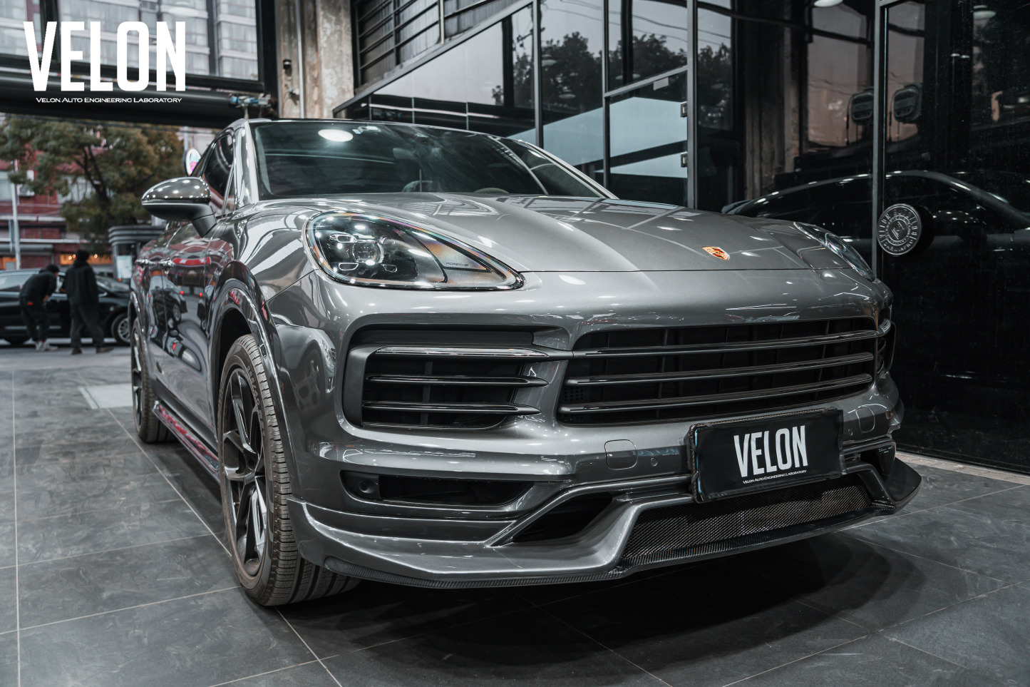 Porsche Cayenne OD Style Carbon Fiber Parts - styling view