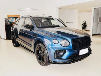 Bentley Bentayga 2021-2025 V8 S Style Dry Carbon Parts - styling view