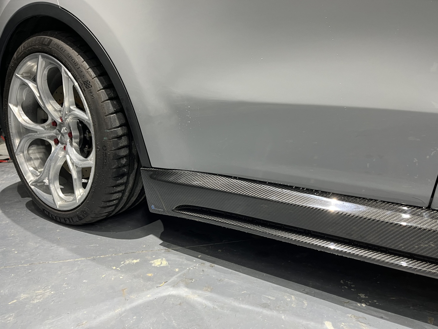 Tesla Model Y Ocean Design Generation 2 Dry Carbon Parts - styling view