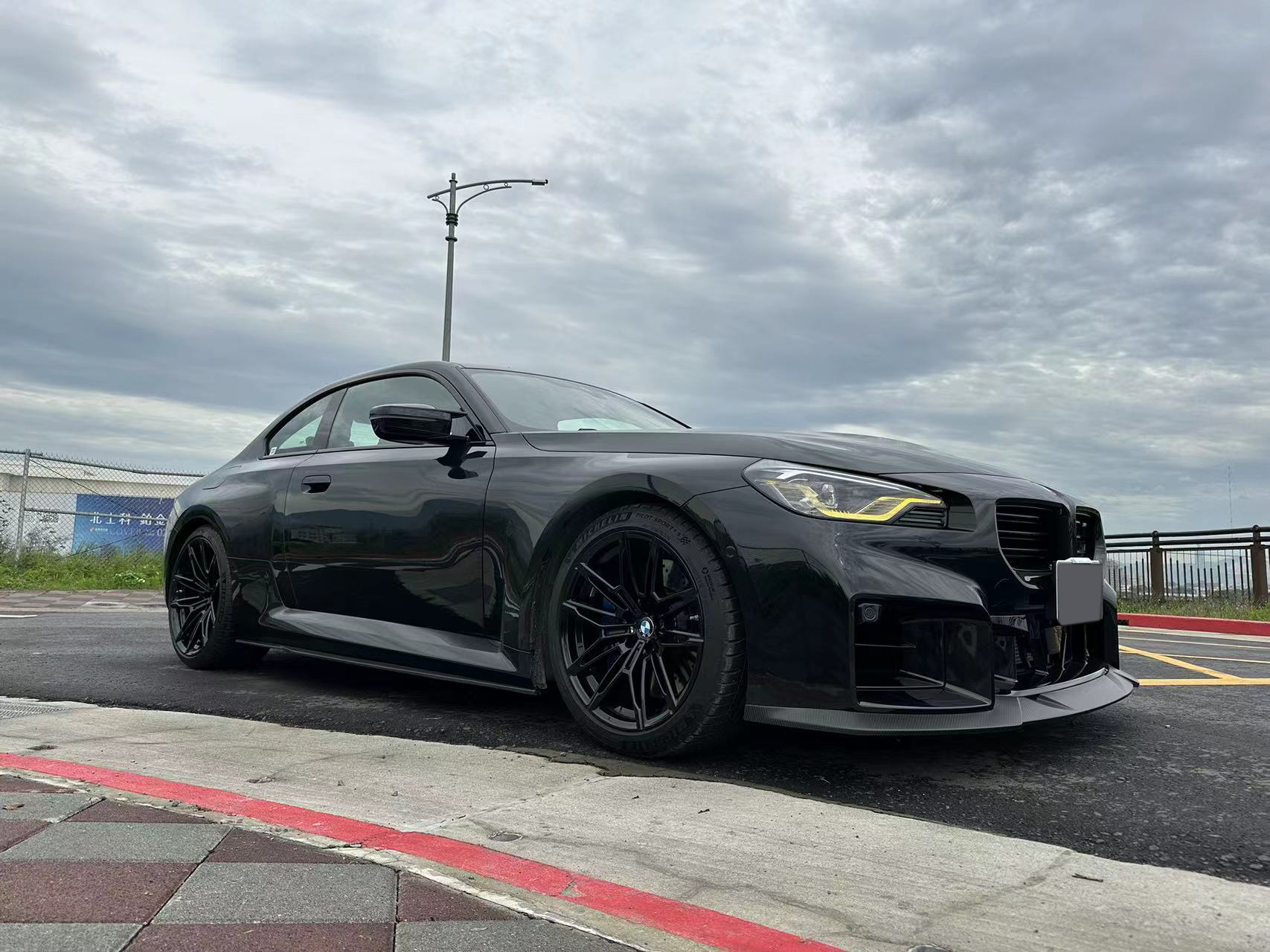 BMW G87 M2 Ocean Design R44 Style Dry Carbon Parts - styling view