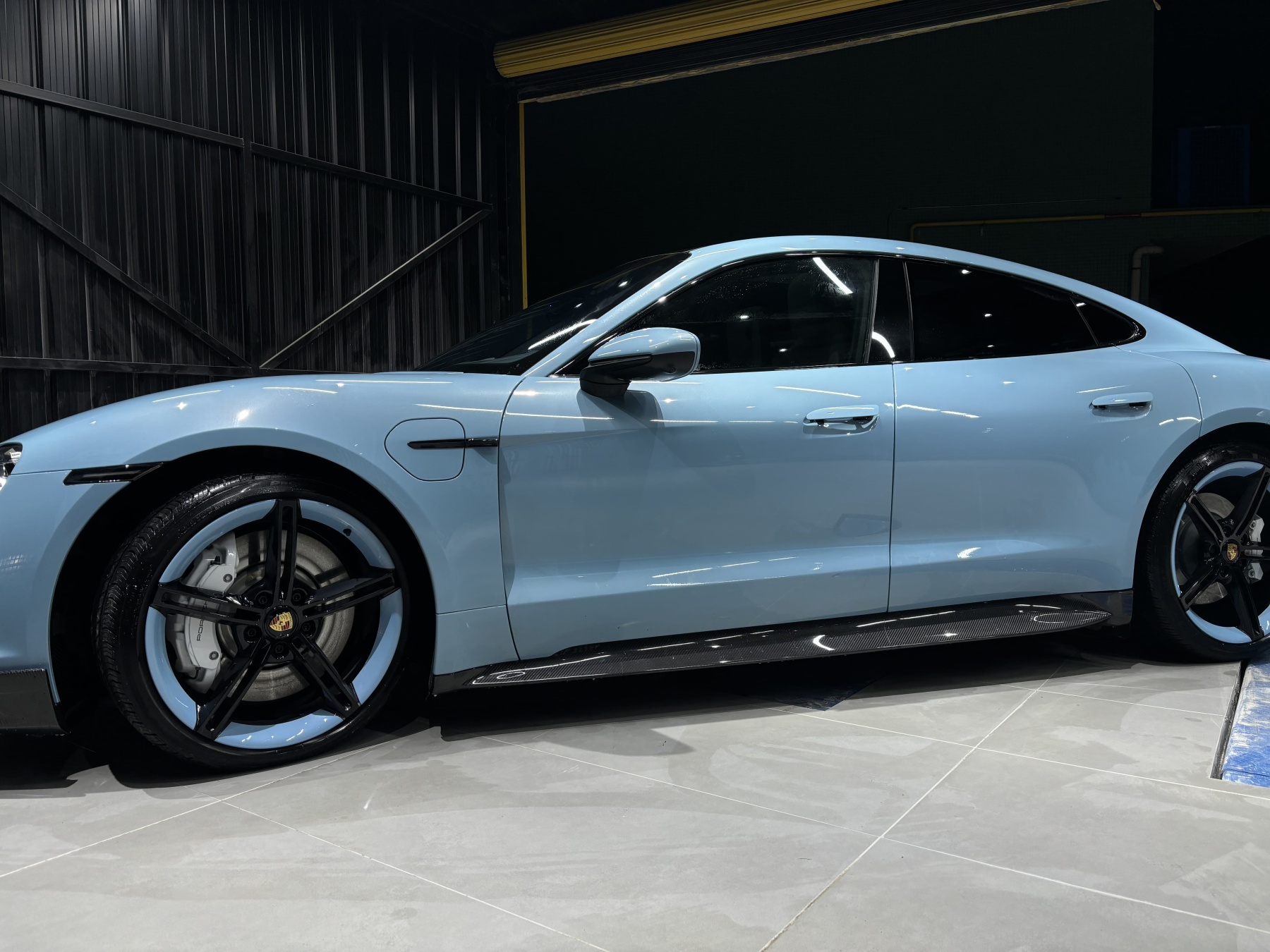 Porsche Taycan Ocean Design OD Style Dry Carbon Parts - styling view
