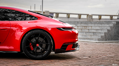 Porsche 911 992.1 Mi Style Dry Carbon Parts - styling view