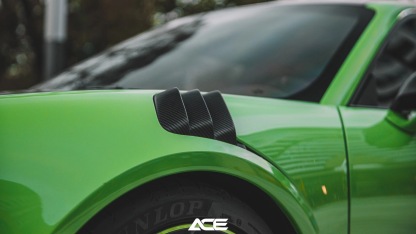 Porsche 991 GT3 RS OEM Style Dry Carbon Parts - styling view