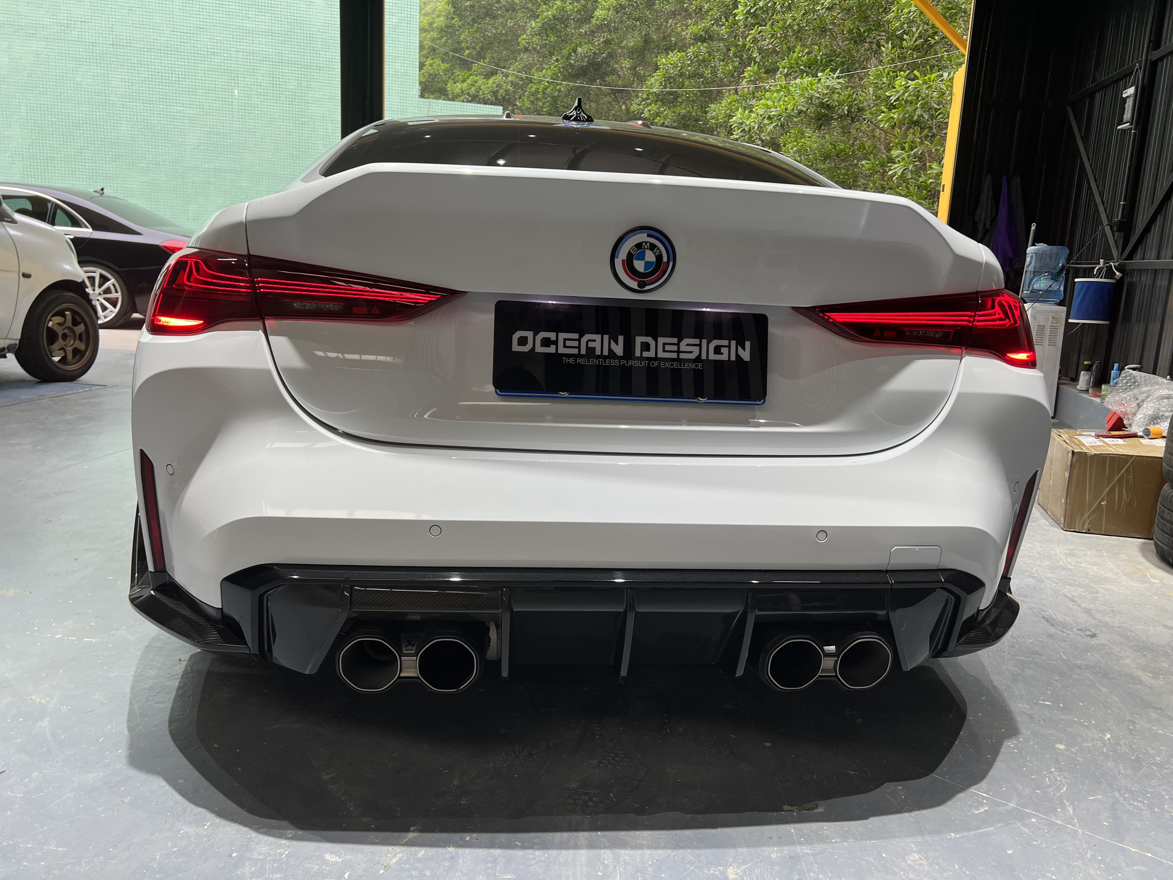 BMW G80 M3/G82 M4 CSL Style Dry Carbon Parts - styling view