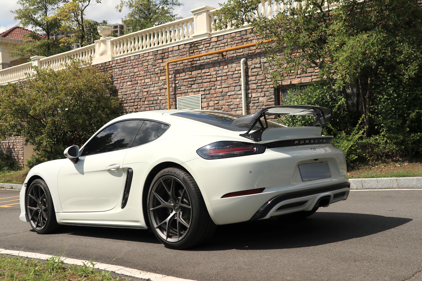 Porsche 718 Boxster / Cayman Techart Style Parts - styling view