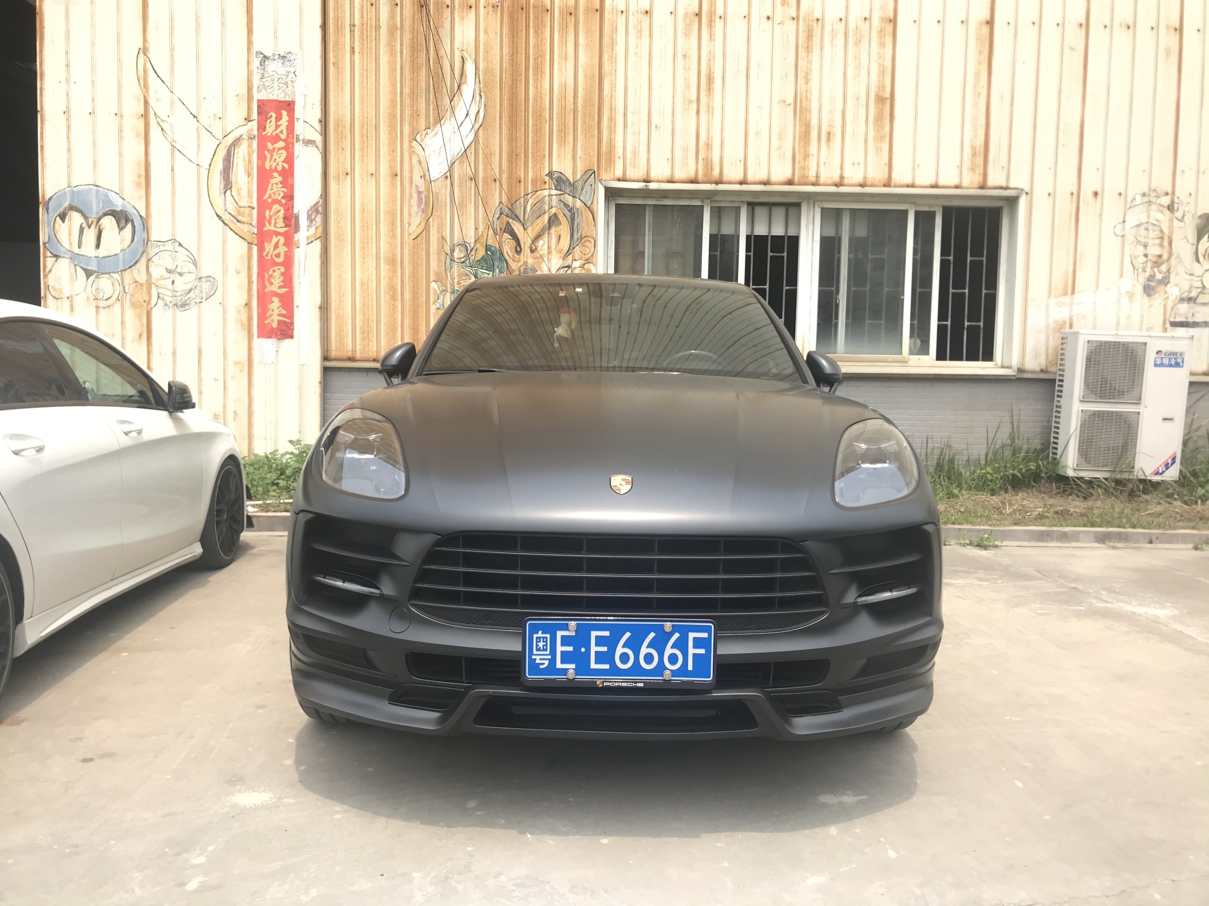 Porsche Macan TEHCART Style Parts - styling view