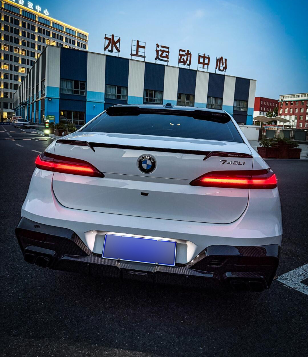 BMW 7 Series G70 MSY Style Parts - styling view