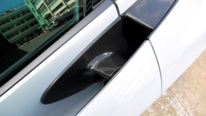 McLaren 720S to 765LT Style Dry Carbon Conversion Kit - styling view