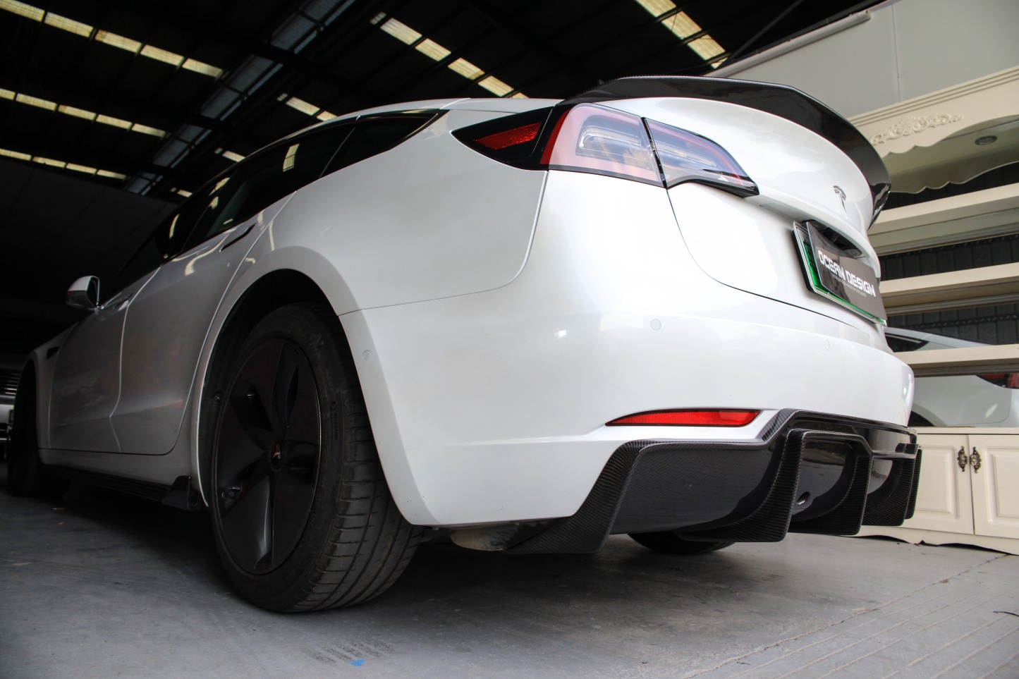 Tesla Model 3 V Style Parts - styling view