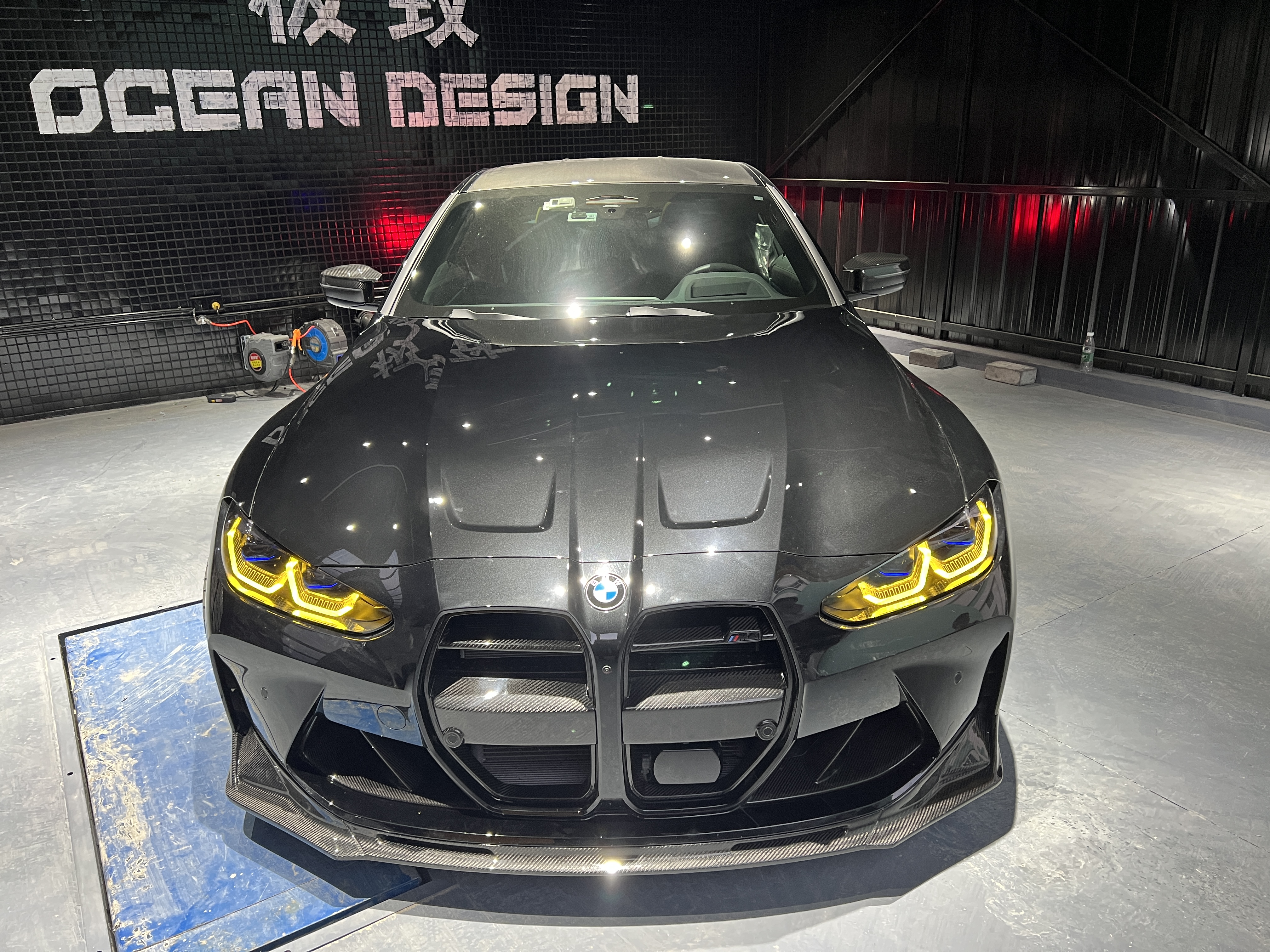 BMW G80 M3/G82 M4 V Style Dry Carbon Parts - styling view
