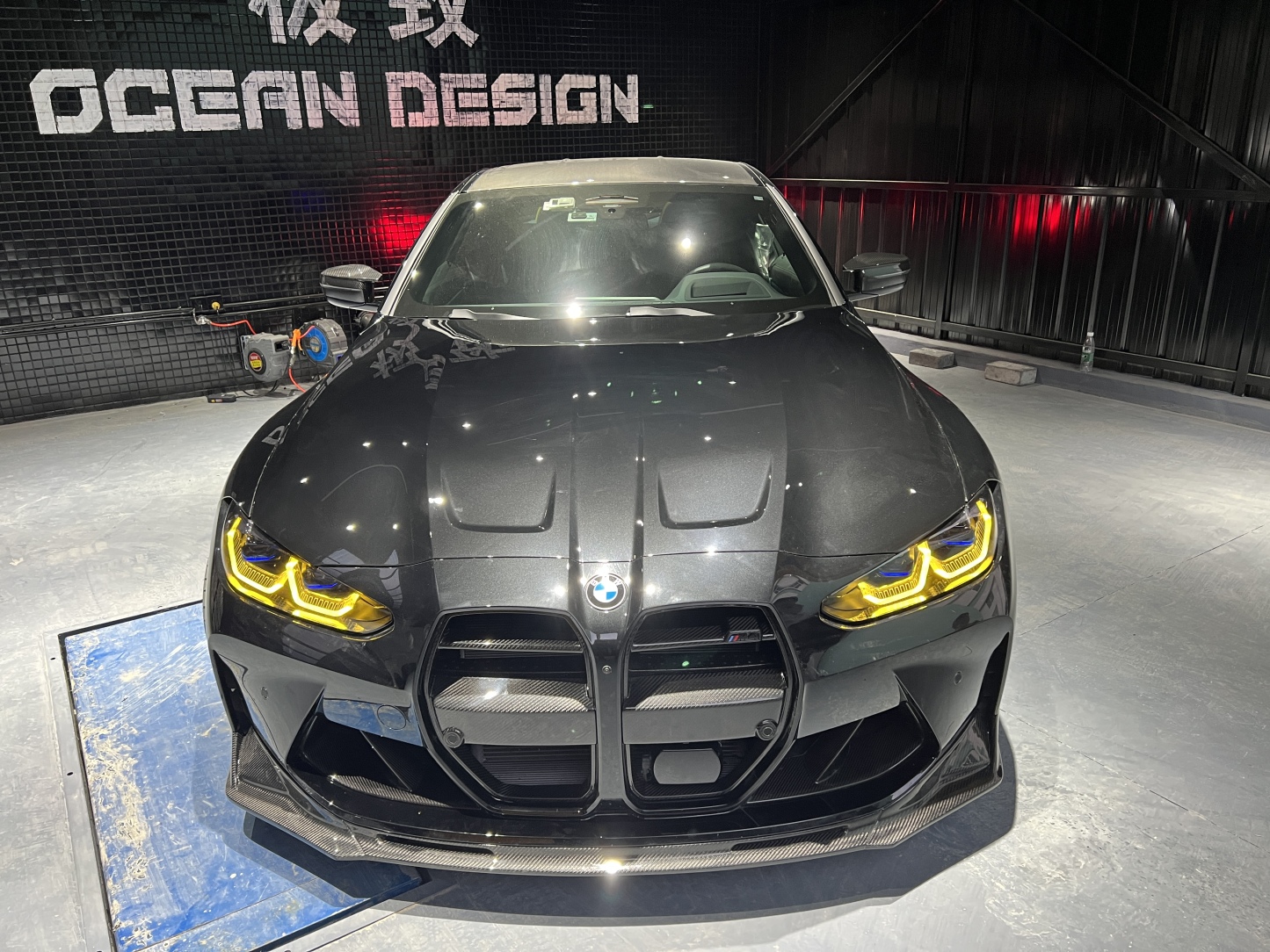 BMW G80 M3/G82 M4 V Style Dry Carbon Parts - styling view