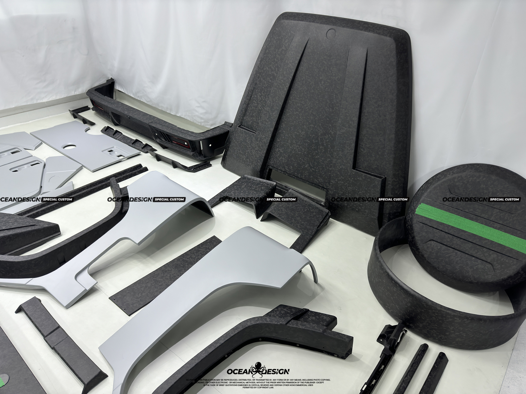 Mercedes-Benz W464/W465 G63/G500/G55 MSY Style Dry Carbon Body Kit - styling view