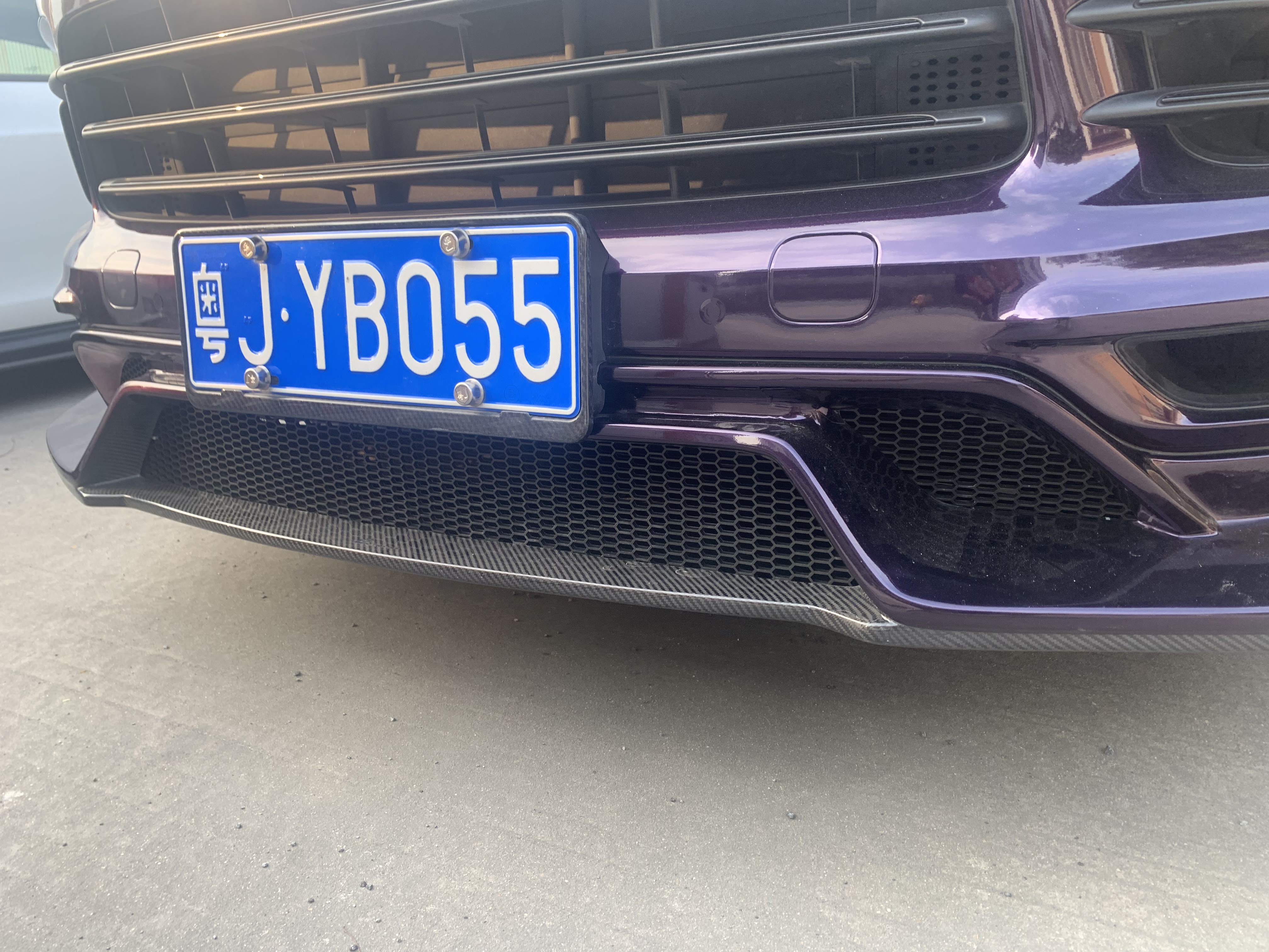 Porsche Cayenne OD Style Carbon Fiber Parts - styling view