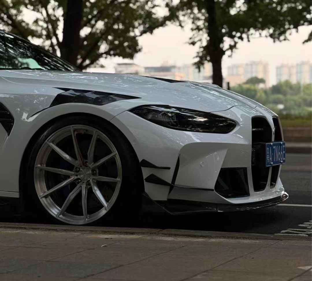 BMW G80 M3/G82 M4 AC Style Dry Carbon Lip and Canards - styling view