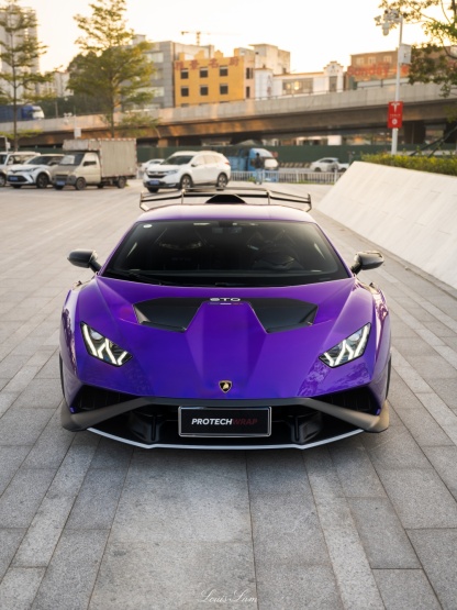 Lamborghini STO OEM Style Dry Carbon Parts - styling view