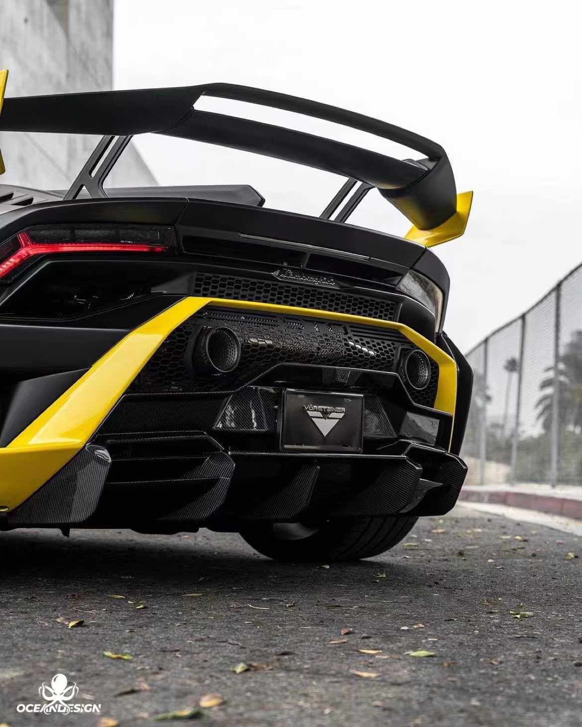 Lamborghini STO V Style Dry Carbon Parts - styling view