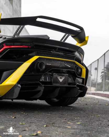 Lamborghini STO V Style Dry Carbon Parts - styling view
