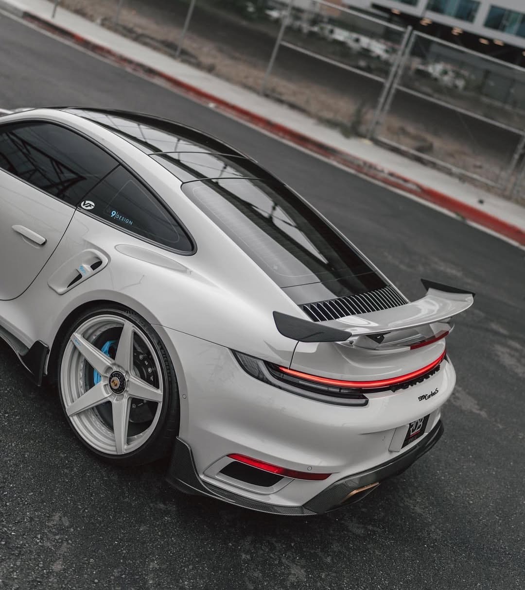 Porsche 911 992.1 Turbo S 9D Style Dry Carbon Parts - styling view