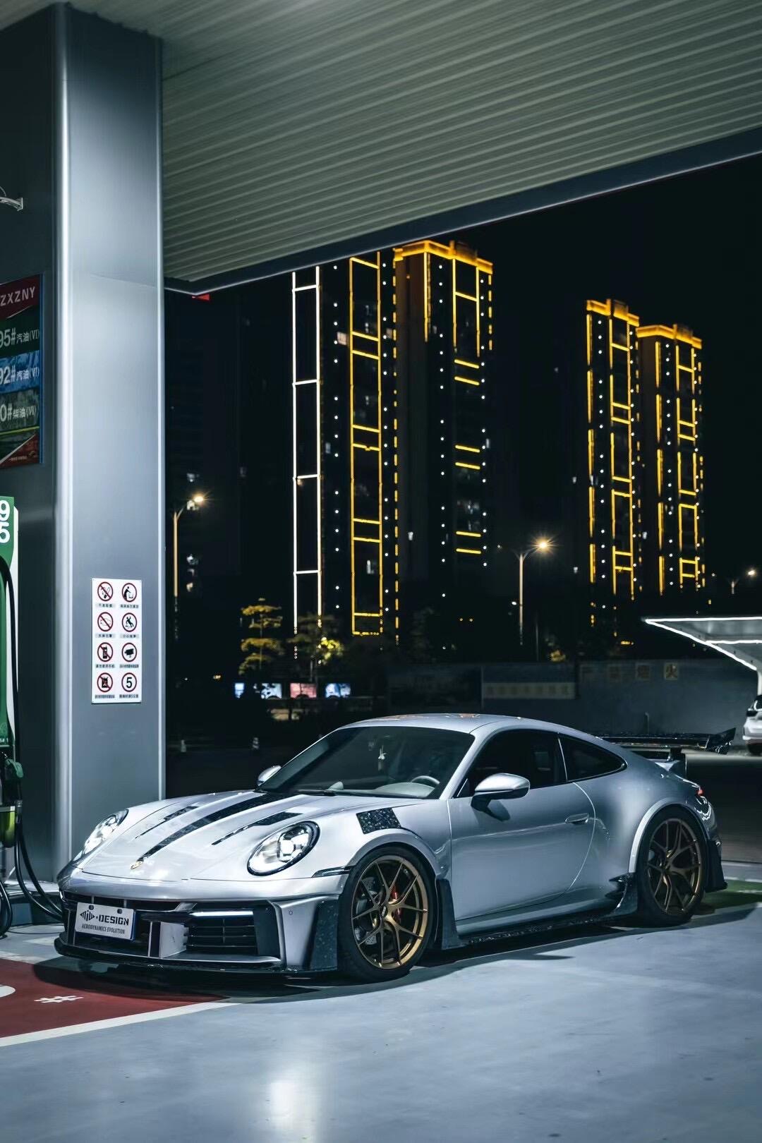 Porsche 911 992.1 Ghost Style Dry Carbon Parts - styling view