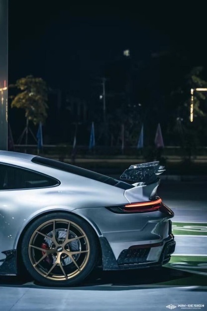 Porsche 911 992.1 Ghost Style Dry Carbon Parts - styling view