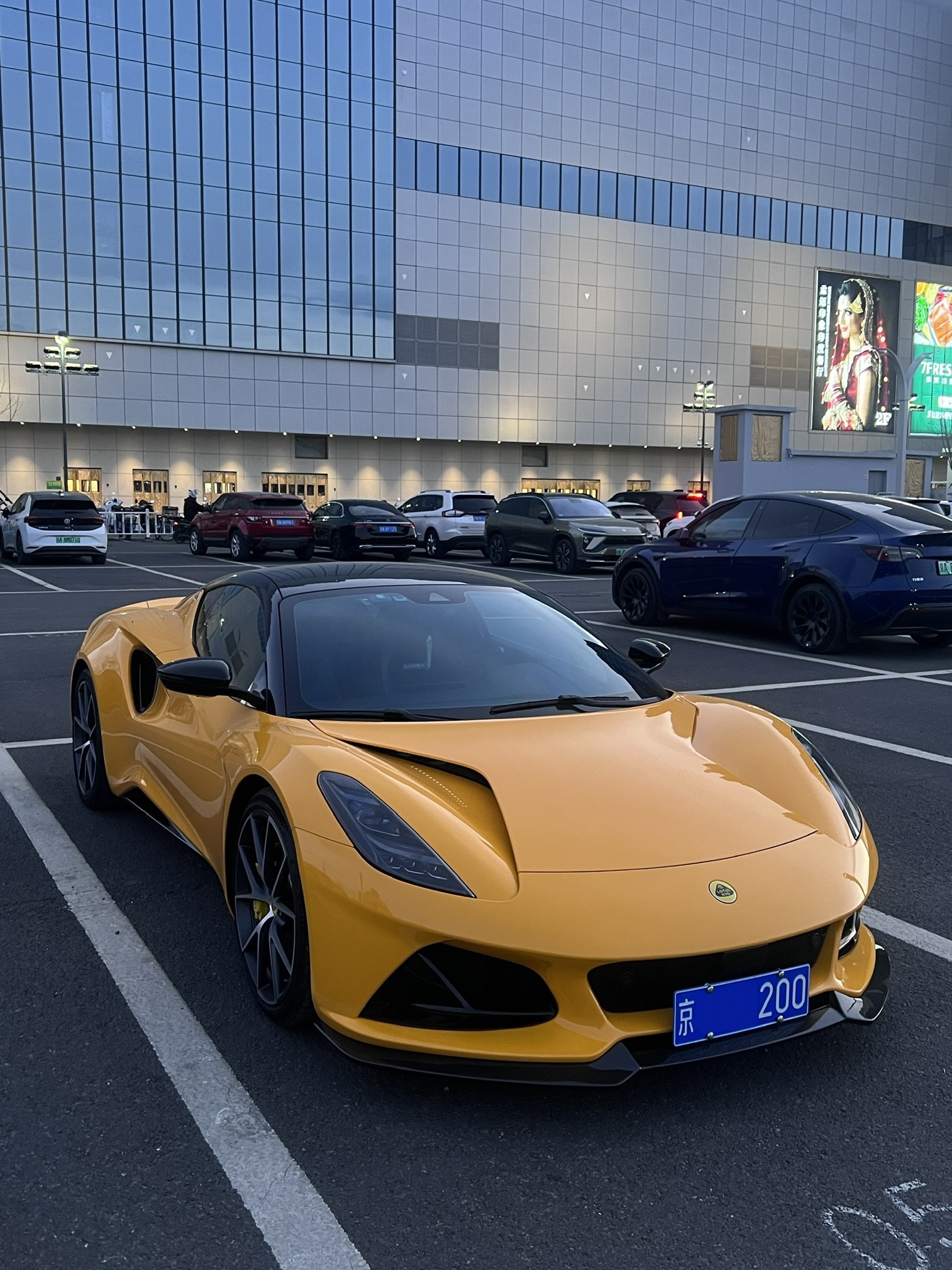 Lotus Emira Ocean Design Style Dry Carbon Parts - styling view
