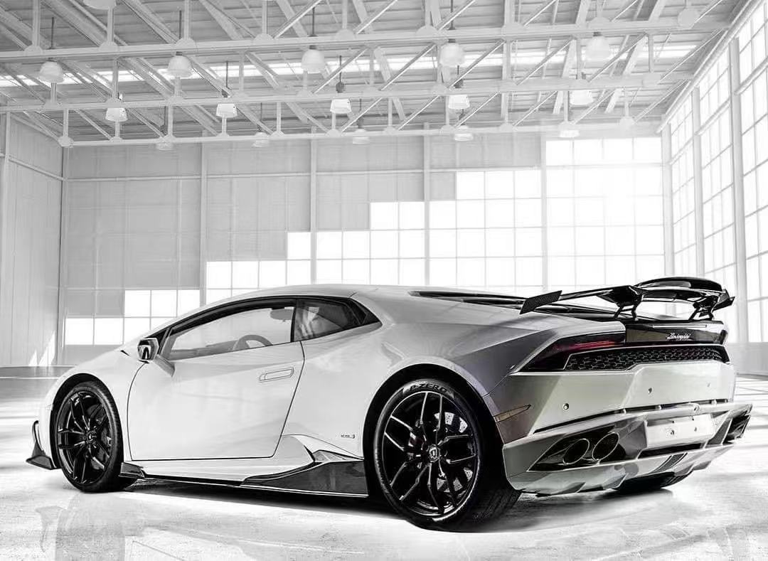 Lamborghini LP580 / LP600 / LP610 MAD Style Carbon Fiber Parts - styling reference for Side Skirts