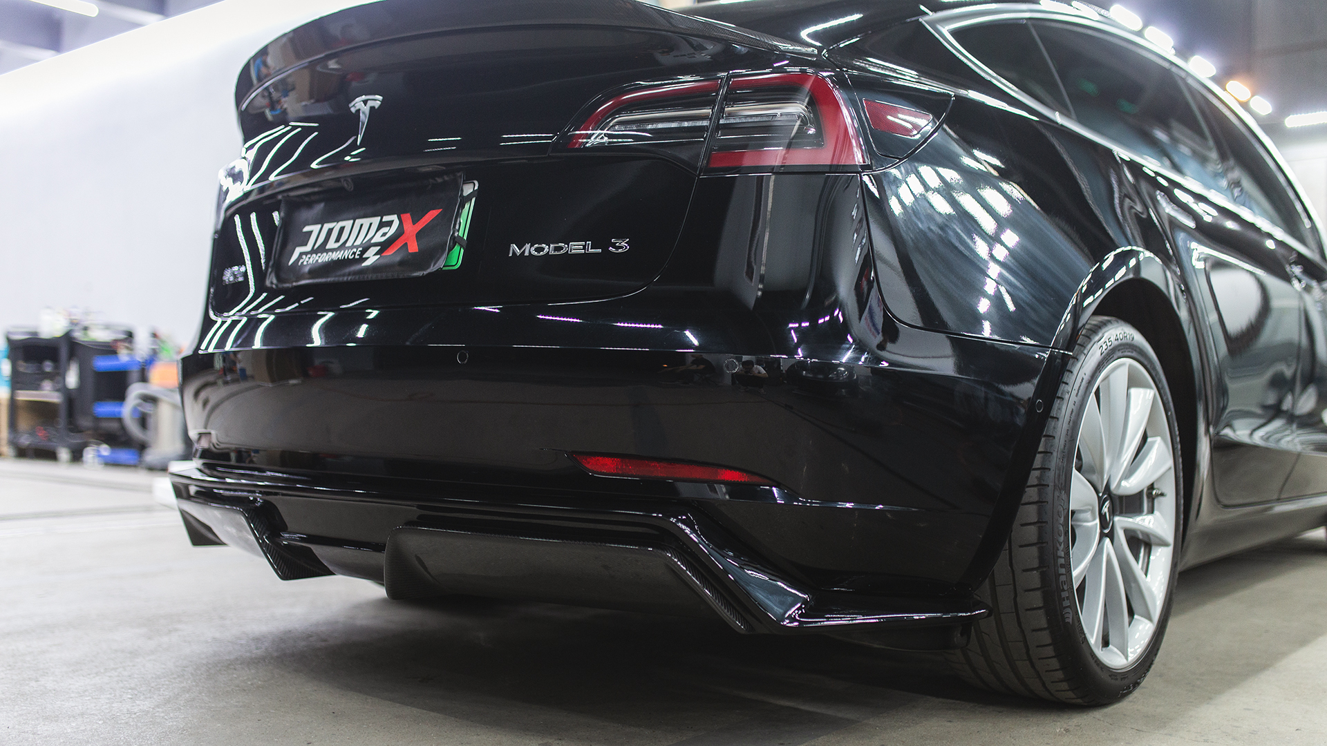 Tesla Model 3 ARTISAN Style Parts - styling view
