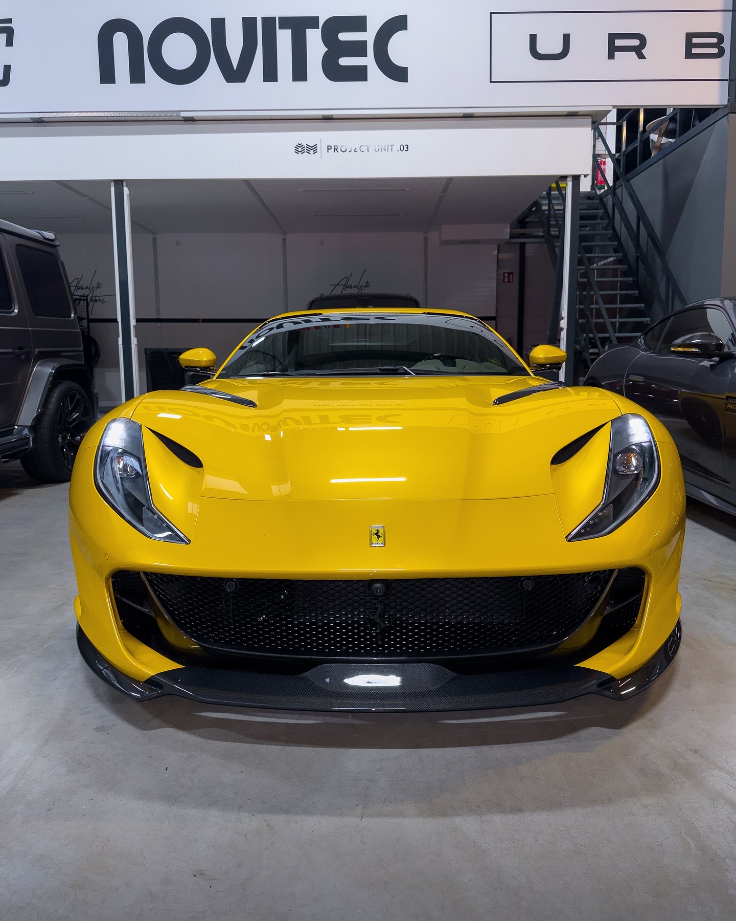 Ferrari 812 N Style Dry Carbon Parts - styling view