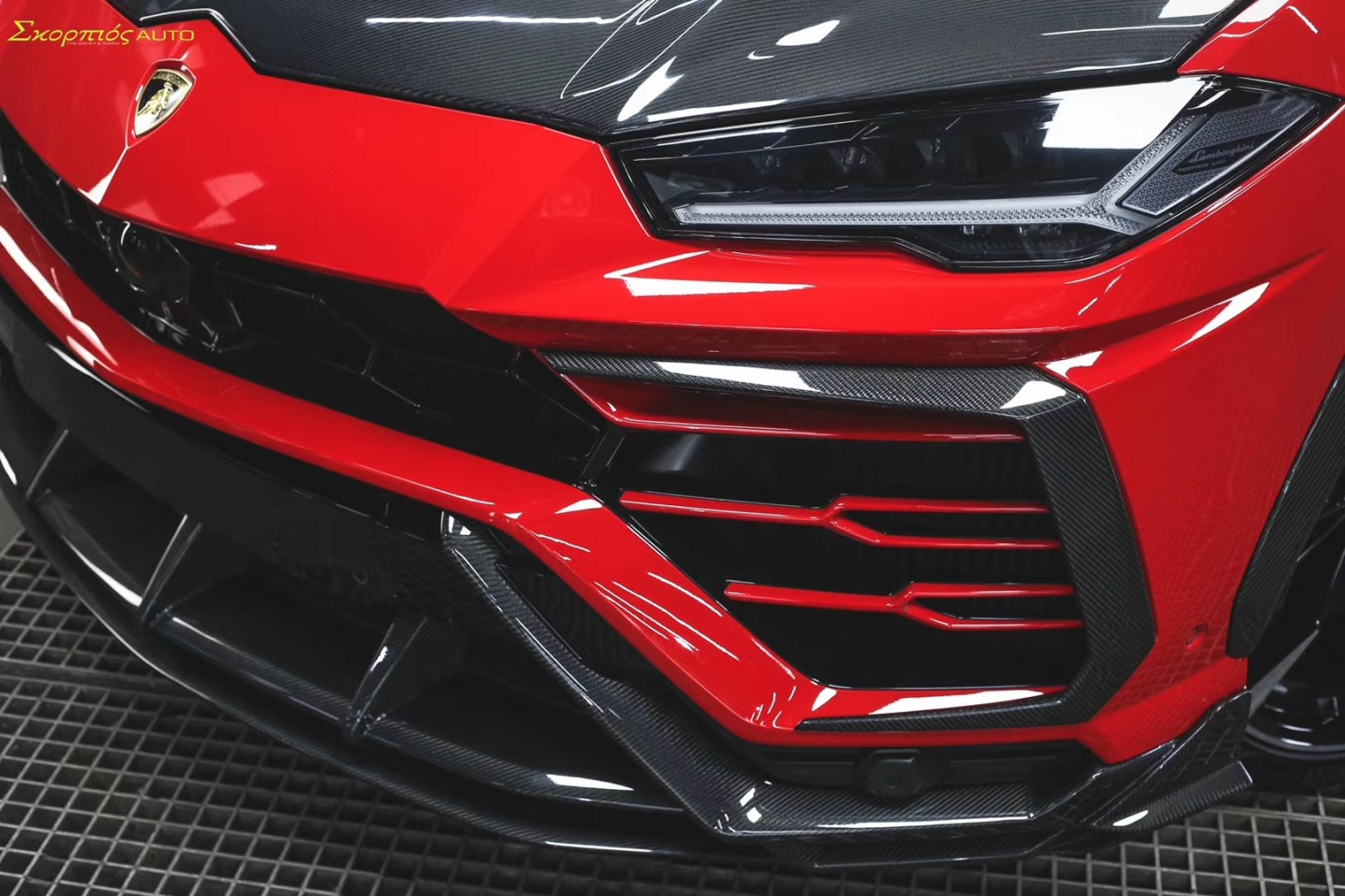 Lamborghini Urus Topcar Style Dry Carbon Parts - styling view