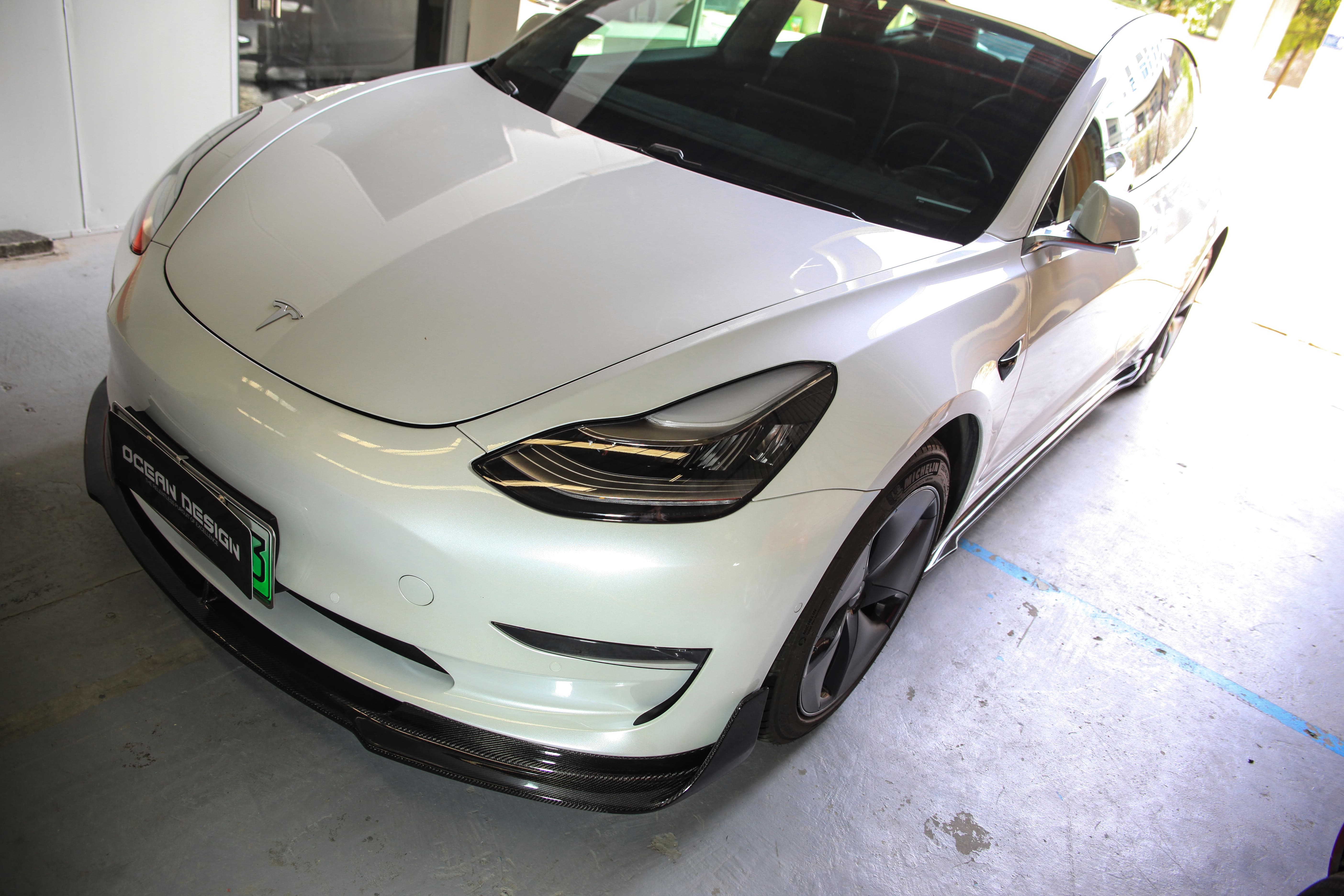 Tesla Model 3 V Style Parts - styling view