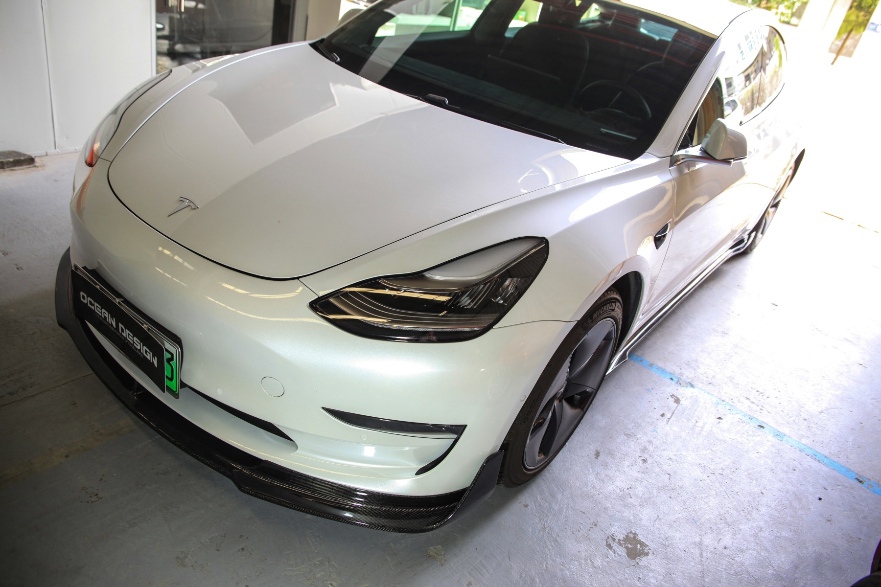 Tesla Model 3 V Style Parts - styling view