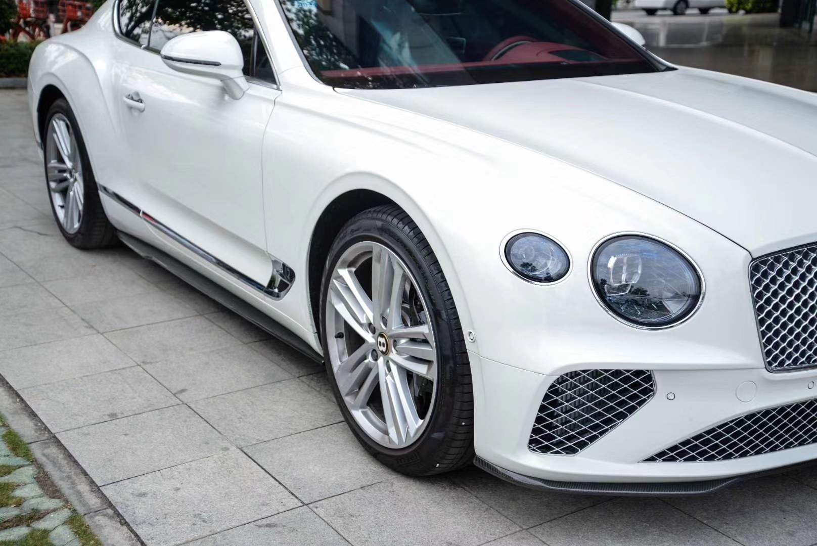 Bentley Continental GT Edition One Style Dry Carbon Parts - styling view