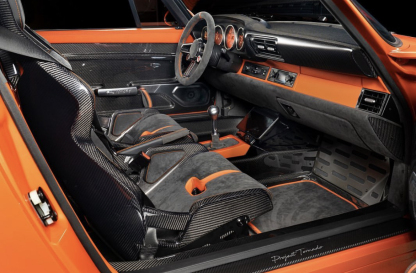 Porsche GW Style Dry Carbon Bucket Seat - styling view