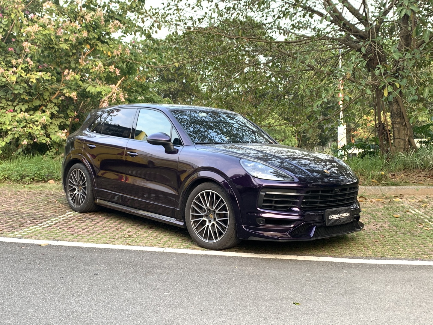 Porsche Cayenne OD Style Carbon Fiber Parts - styling view