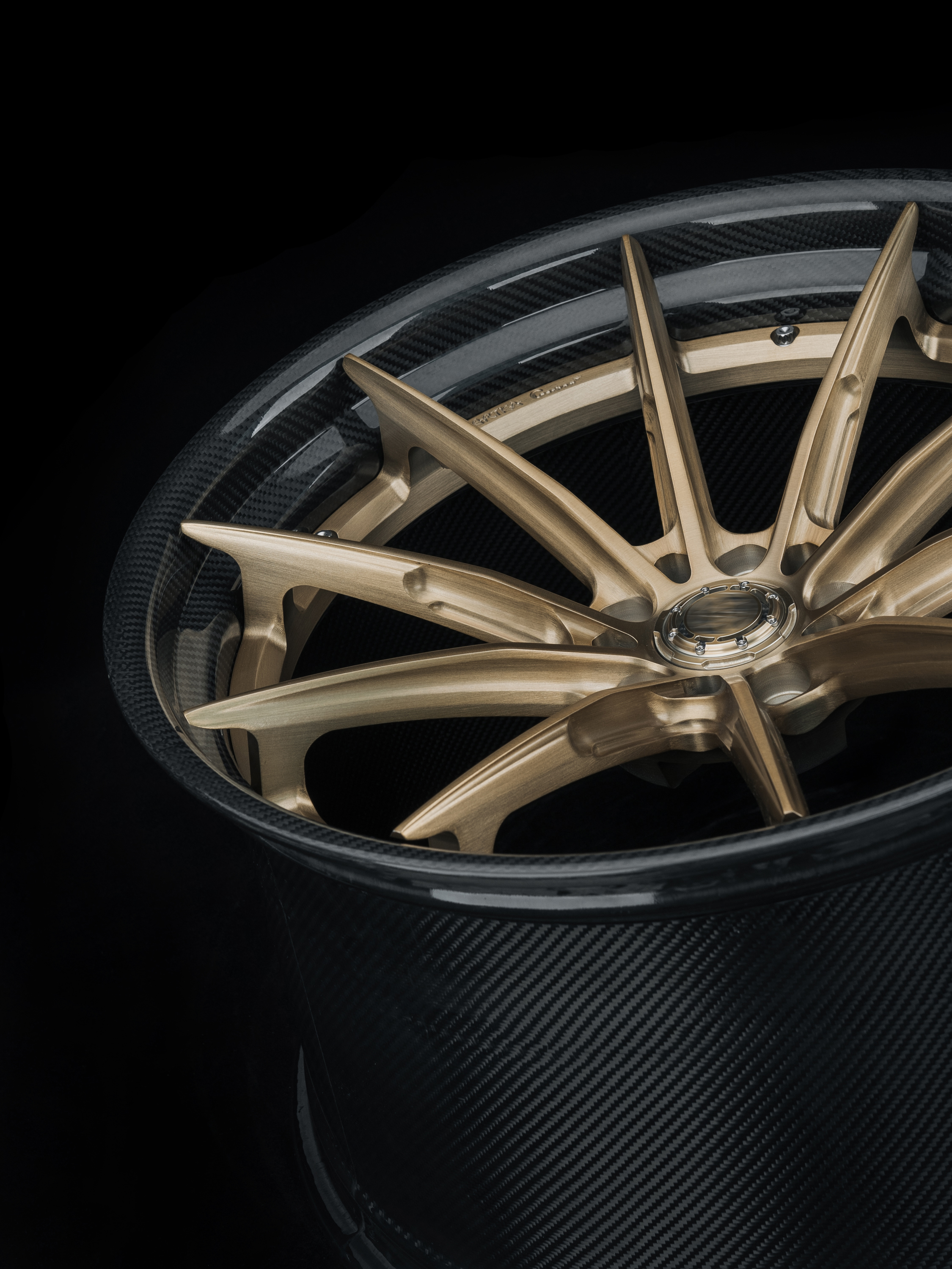 Octopus & Ocean Design Custom Carbon Fiber Wheels - styling view