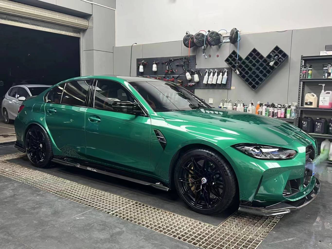BMW G80 M3/G82 M4 Maxton MT Style Dry Carbon Parts - styling view