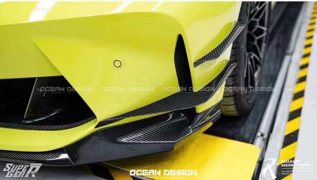 BMW G80 M3/G82 M4 AC Style Dry Carbon Lip and Canards - styling view