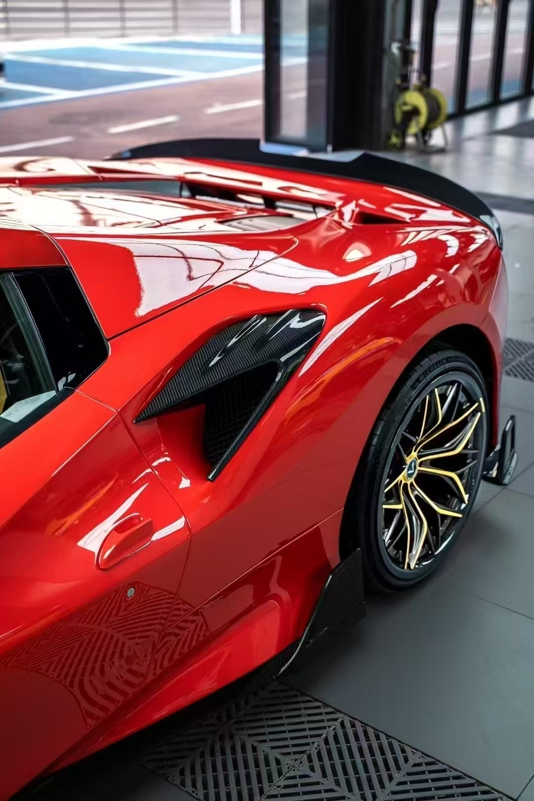 Ferrari F8 MSY Style Parts - styling view