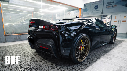 Ferrari SF90 OEM Style Dry Carbon Parts - styling view
