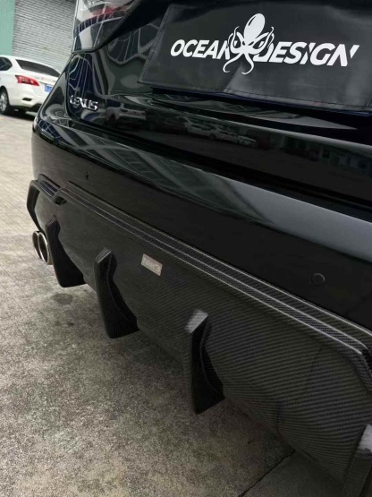 Lexus GS F/GS200/GS300 TOM'S Style Carbon Parts - styling view