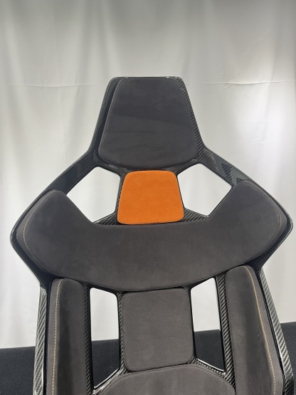 Porsche GW Style Dry Carbon Bucket Seat - styling view