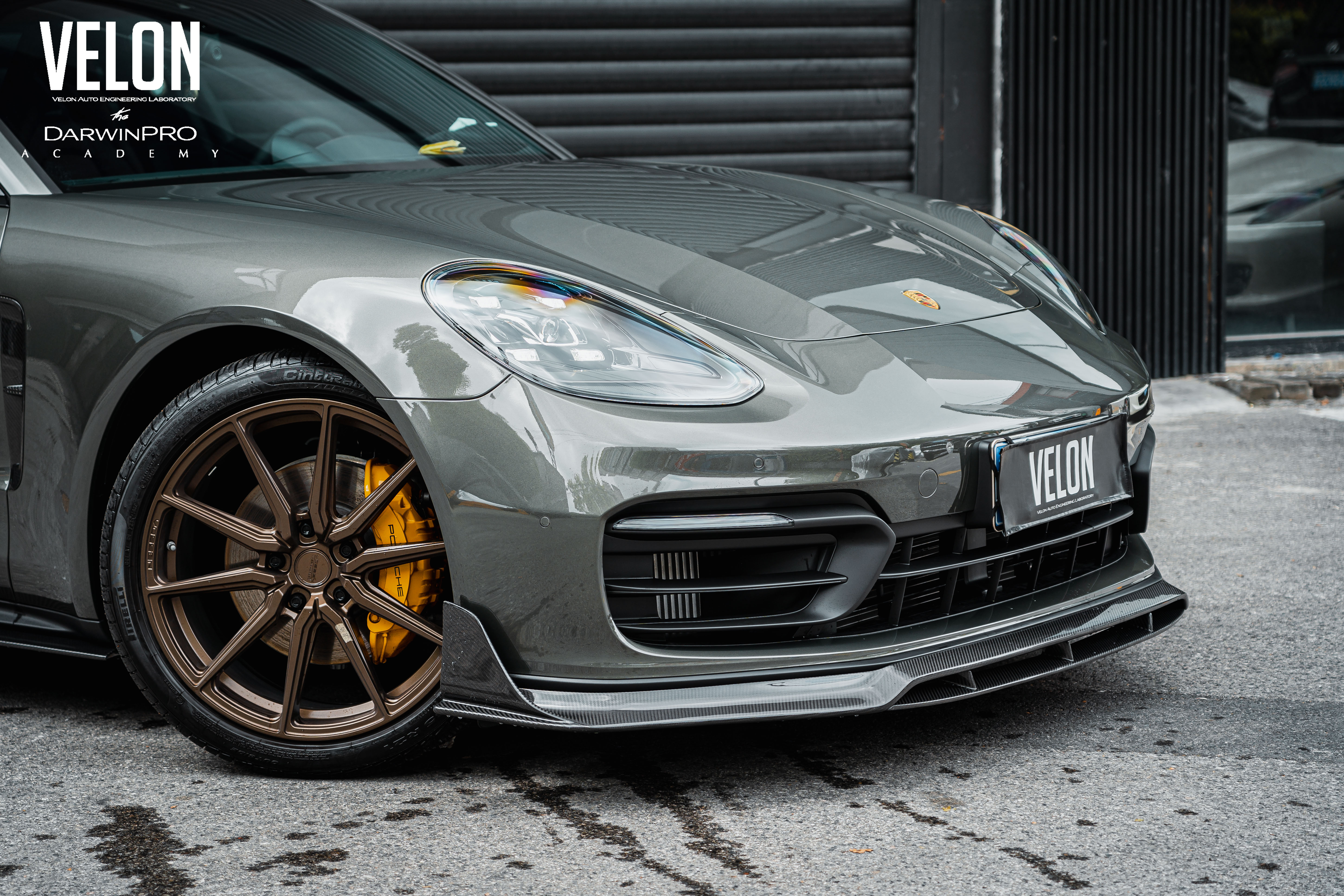 Porsche Panamera 971 OD Style Dry Carbon Parts - styling view