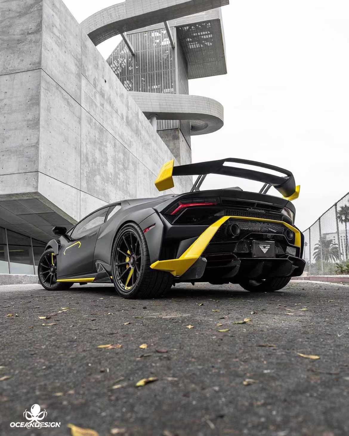 Lamborghini STO V Style Dry Carbon Parts - styling view