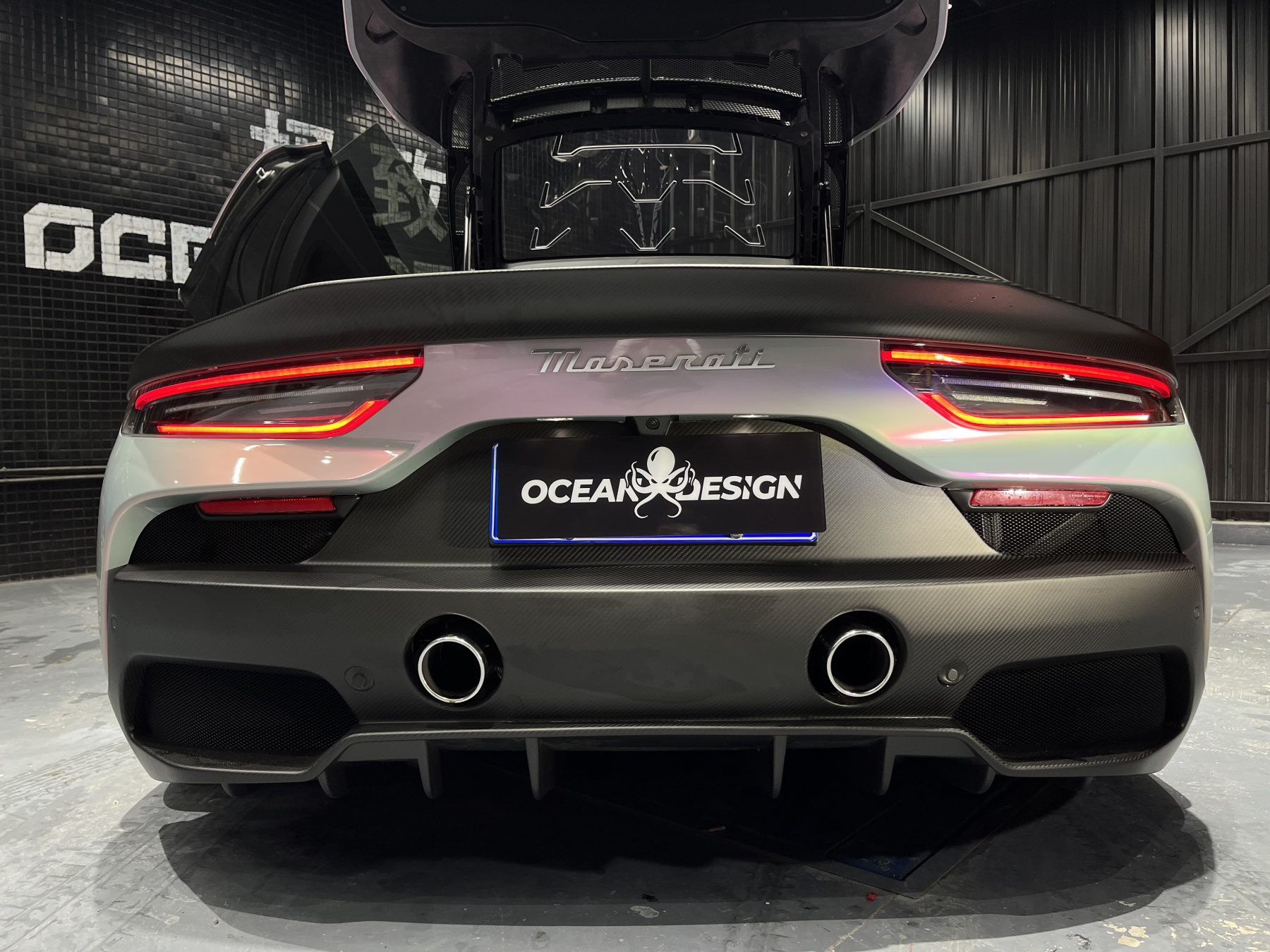 Maserati MC20 OEM Style Dry Carbon Parts - styling view